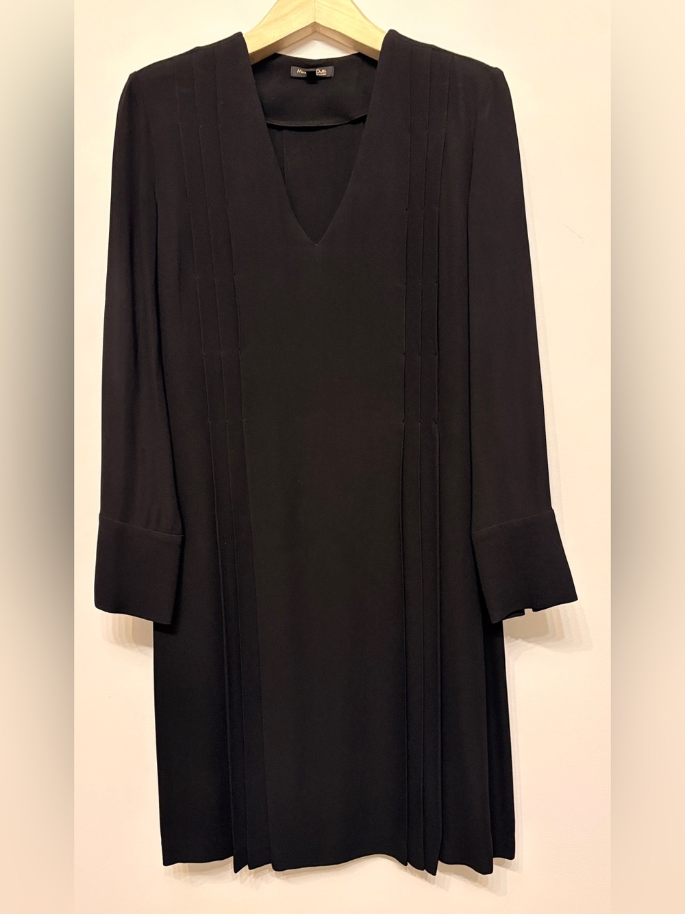 Massimo Dutti black pleated dress sz 2 preloved